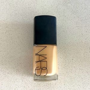 NARS SHEER GLOW FOUNDATION